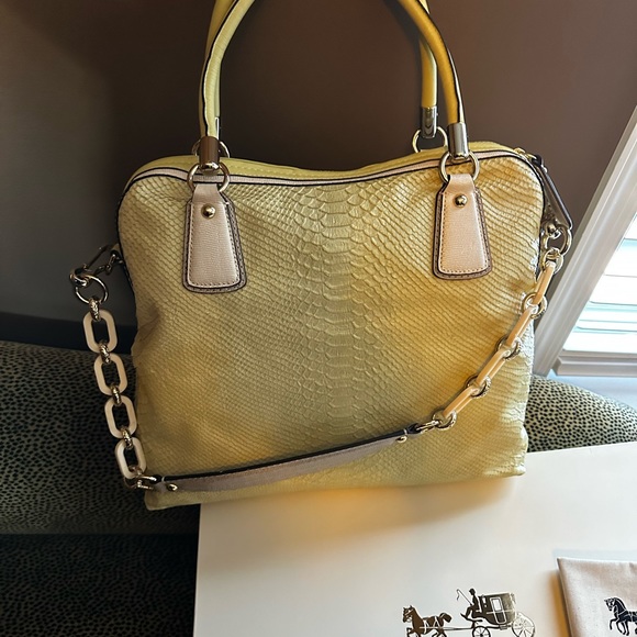 COACH ❤️ Kristin Embossed Metallic Python Large Tote Bag~STYLE #14920~NWT - Picture 5 of 15